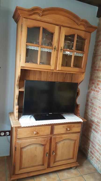 Apartamentos Rurales Tauro Cabezuela Del Valle Luaran gambar